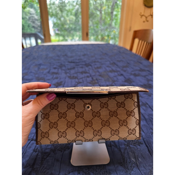 Gucci GG Beige & Brown Monogram Canvas & Leather Long Snap Wallet - Picture 3 of 16